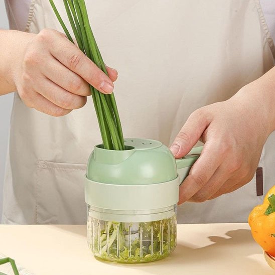 Coupe légumes électrique pour gagner du temps en cuisine – UltraCutBox