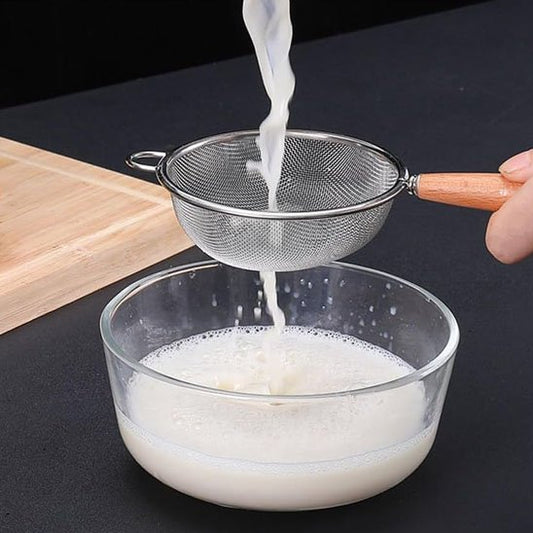 Passoire en inox avec maille fine pour la cuisine