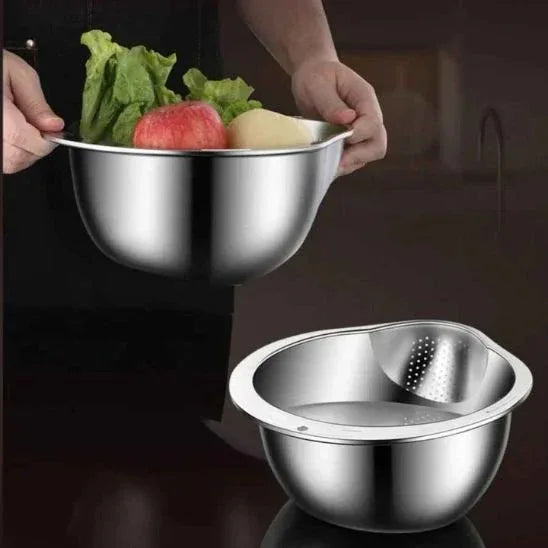 Passoire inox PASSINOX mise en avant dans une cuisine minimaliste