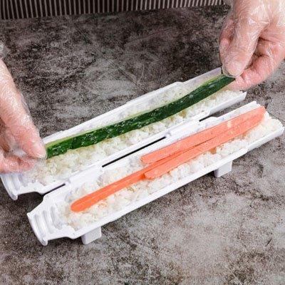 maker sushi FASTMAKI pour préparer des sushis maison en famille de façon simple et ludique