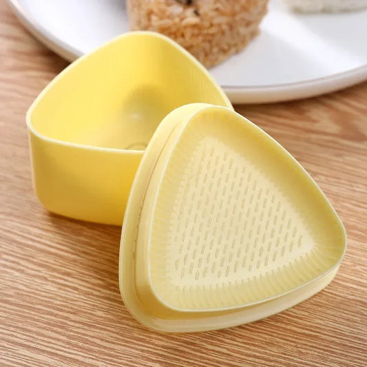 moule onigiri triangle BENTOMOULE™ pour sushi maison