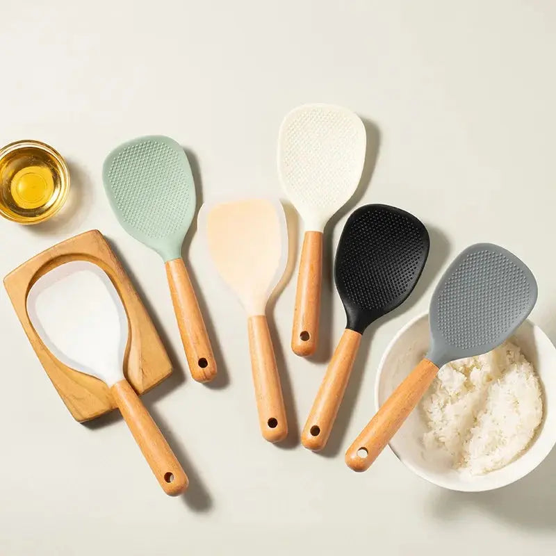 spatule cuisine ergonomique manche bois design moderne